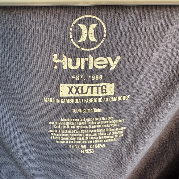 Hurley (LOT OF 2) Mens Muscle Tank Tops XXL Workout Gym Athletic Weightlifting - Picture 3 of 13